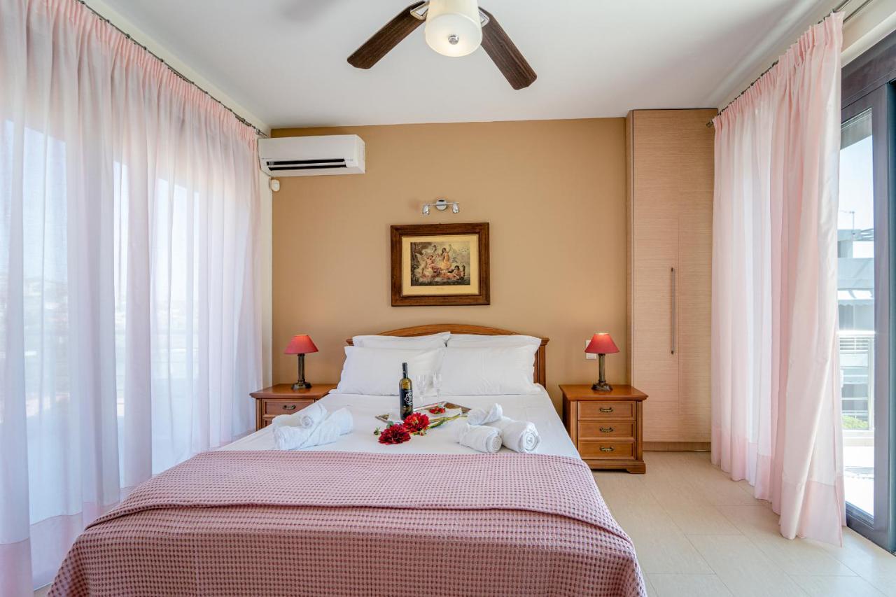 The Palm, & Airport Closeby - Pool Вилла Порто-Рафти